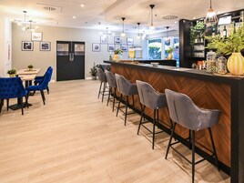 Bar (en el alojamiento)