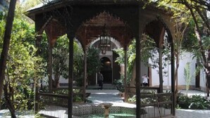 Unclassified image, 3 of 8, button - Riad Limouna (Marrakech)