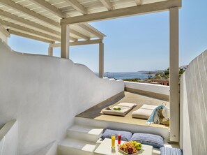 Room, Sea View (Delight) | Egyptian cotton sheets, premium bedding, in-room safe - Aloni Hotel (Paros)