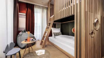 Suíte panorâmica | 1 quarto, roupas de cama premium, frigobar, cofres nos quartos