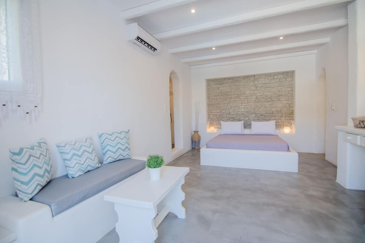 Habitación doble Deluxe | Ropa de cama de alta calidad y camas con pillow-top