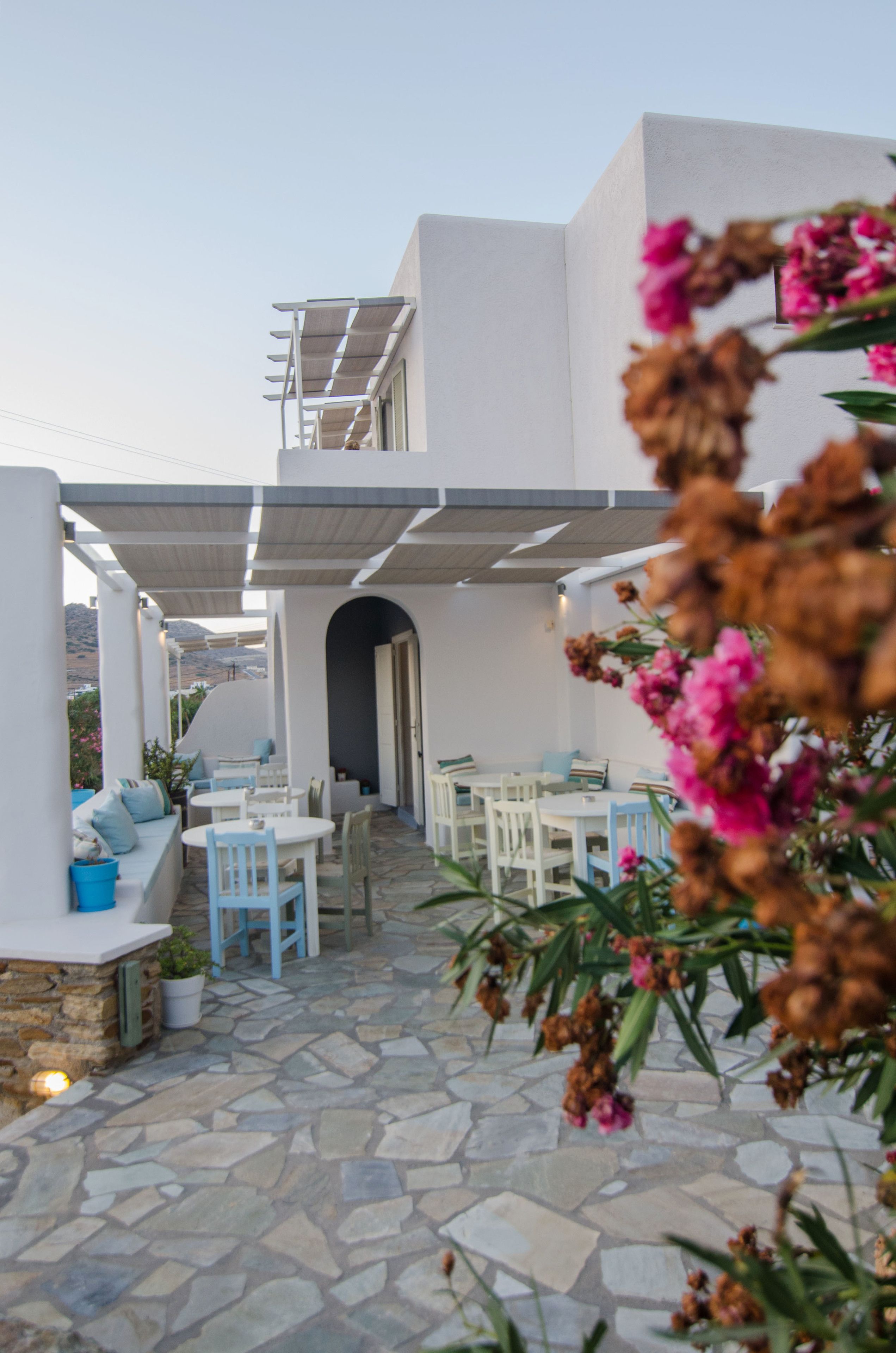 daily buffet breakfast (eur 15 per person)