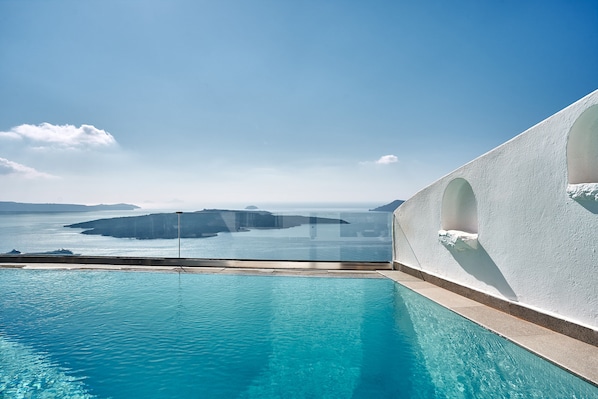 Suite, Private Pool (Sunset Suite - Caldera View) | View from room