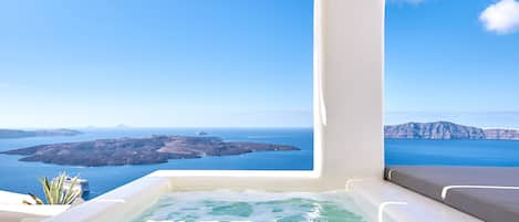 Honeymoon-Suite, Whirlpool, Meerblick (Caldera View) | Eigener Whirlpool