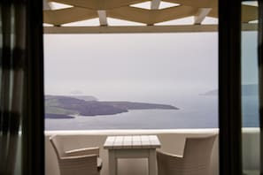 Executive Room, Sea View (Caldera View)