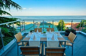 Servei de restauració a l'aire lliure