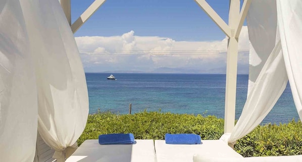 Terrace/patio - Palms and Spas Corfu Villas Retreat (Corfu)