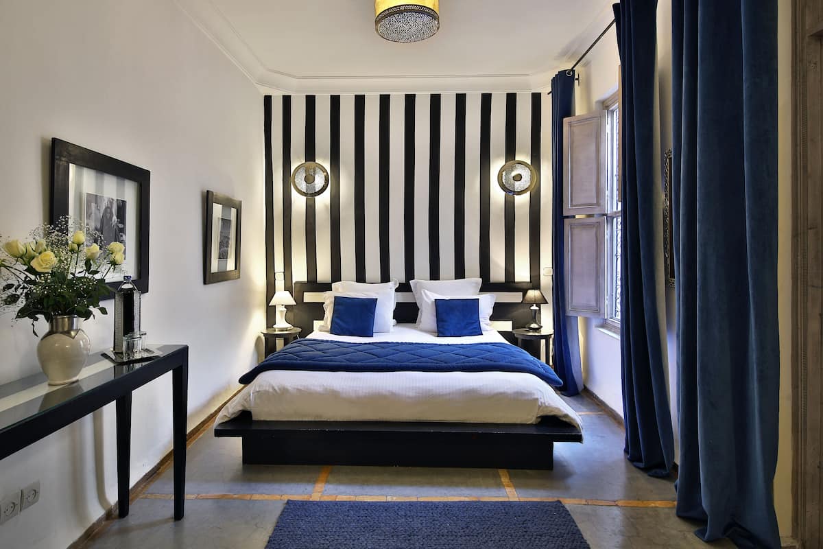 Romantic Double Room, Ensuite, Courtyard Area | Premium bedding, individually decorated, individually furnished