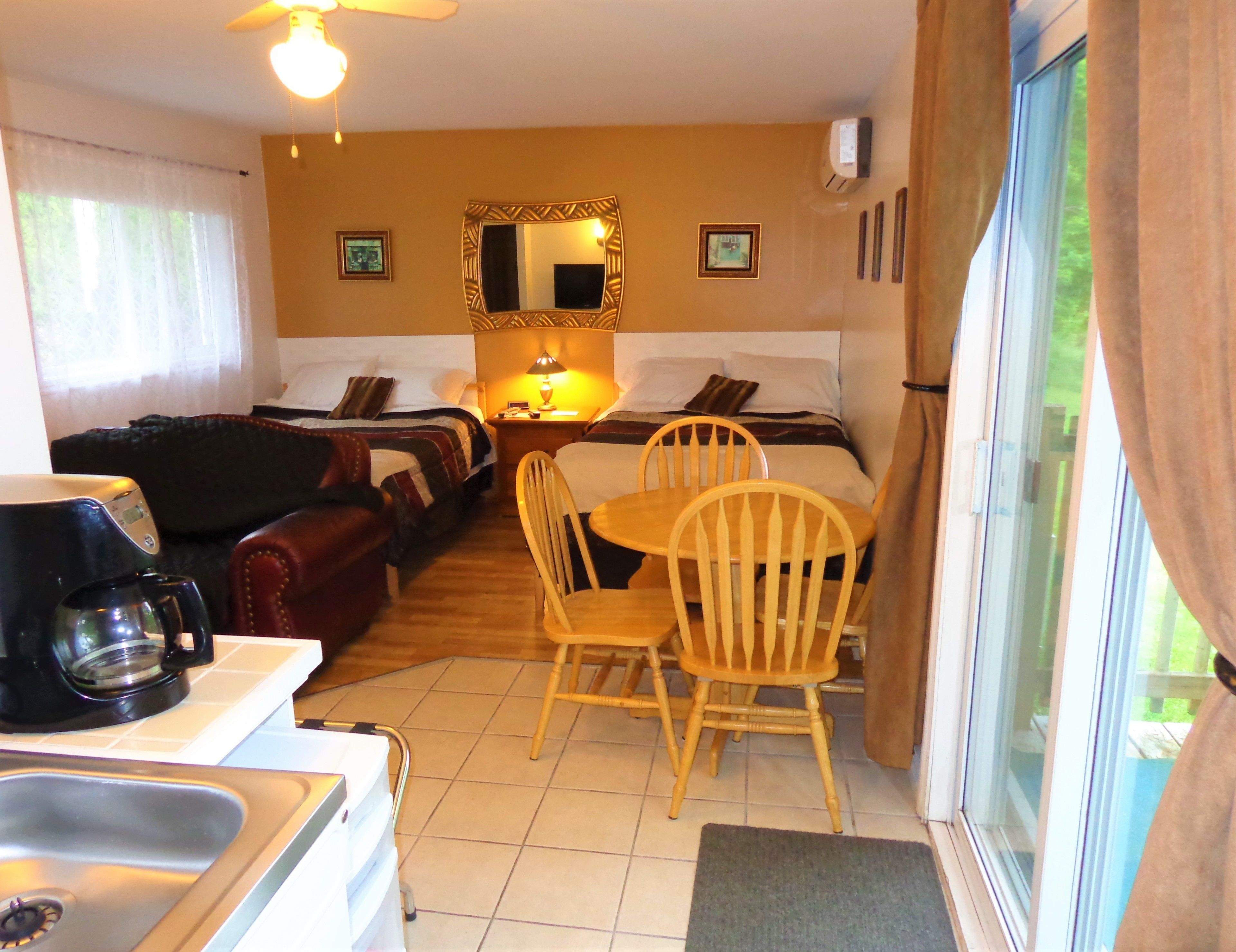 Deluxe Studio | Private kitchen
