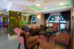 Sala de estar en el lobby