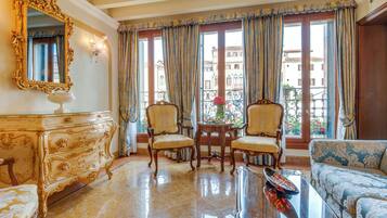 Suite, Canal View (Prestige) | Premium bedding, down comforters, pillowtop beds, minibar