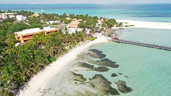 Aerial view - Hotel Villa Kiin (Isla Mujeres)