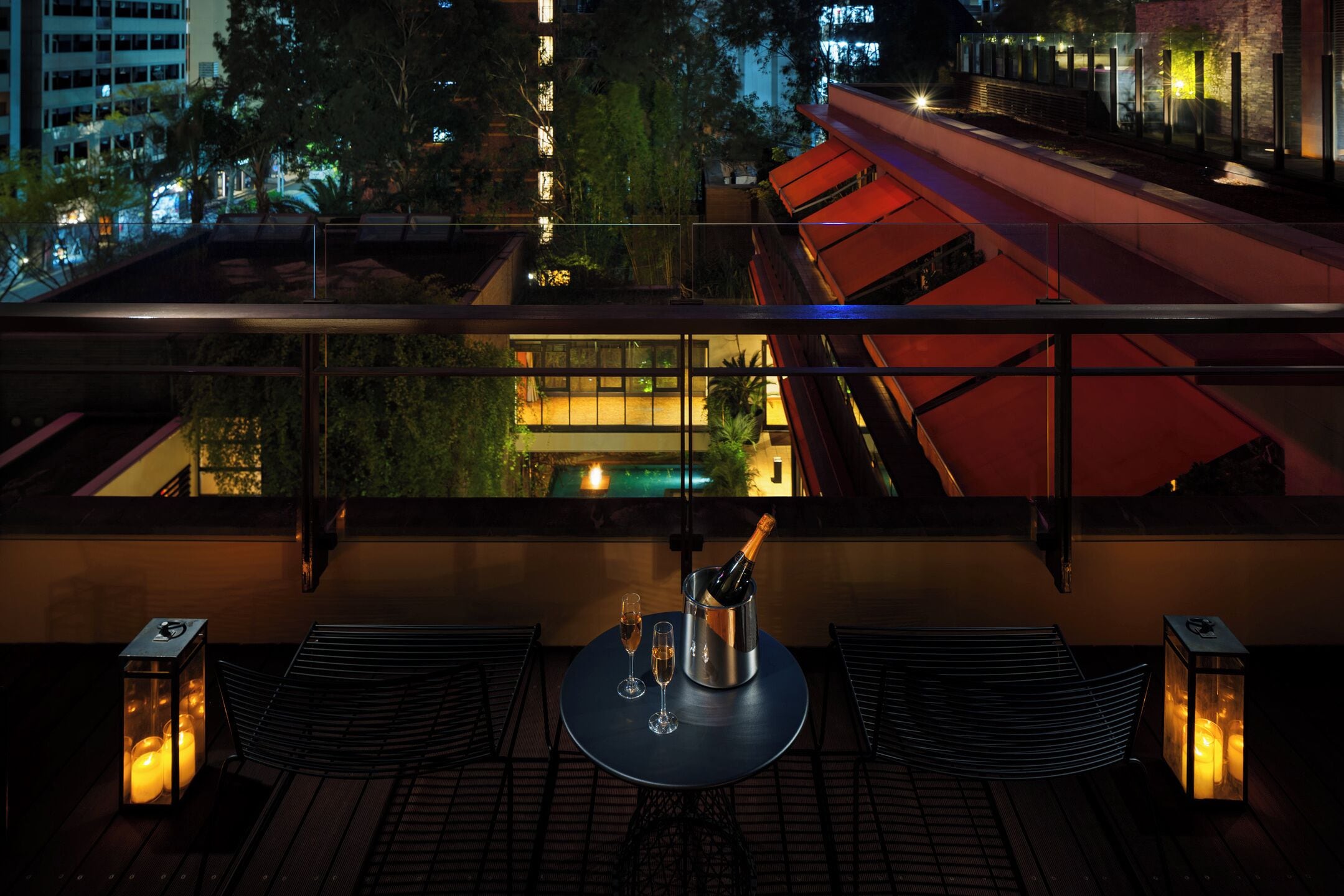 Suite, 1 kingsize-seng, ikke-røyk (Club Lounge Access) | Utsikt fra rommet