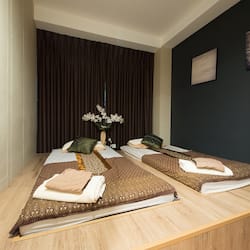 Body treatments, Thai massages, body wraps, body scrubs, facials