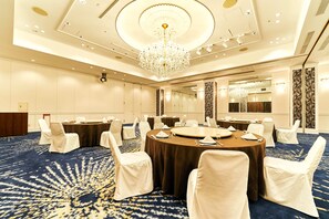 Ballroom - Kanku Izumiotsu Washington Hotel (Izumiotsu)
