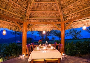 Breakfast, lunch and dinner served  - Topas Ecolodge (Sa Pa)