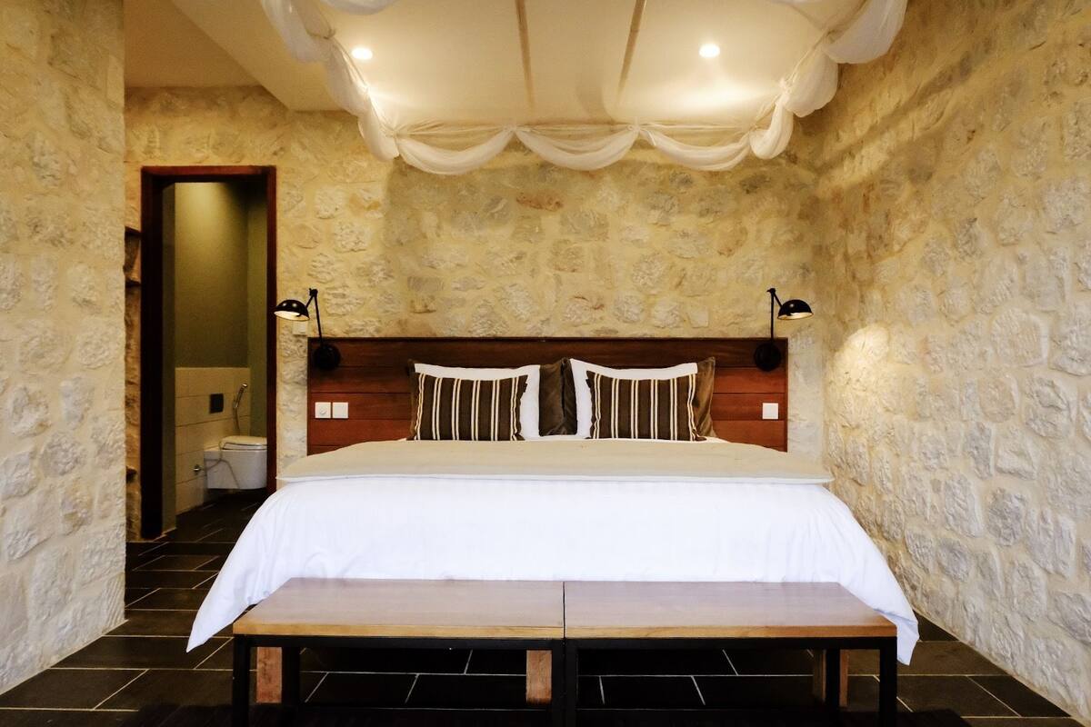 Suite | Premium bedding, in-room safe, desk, blackout curtains