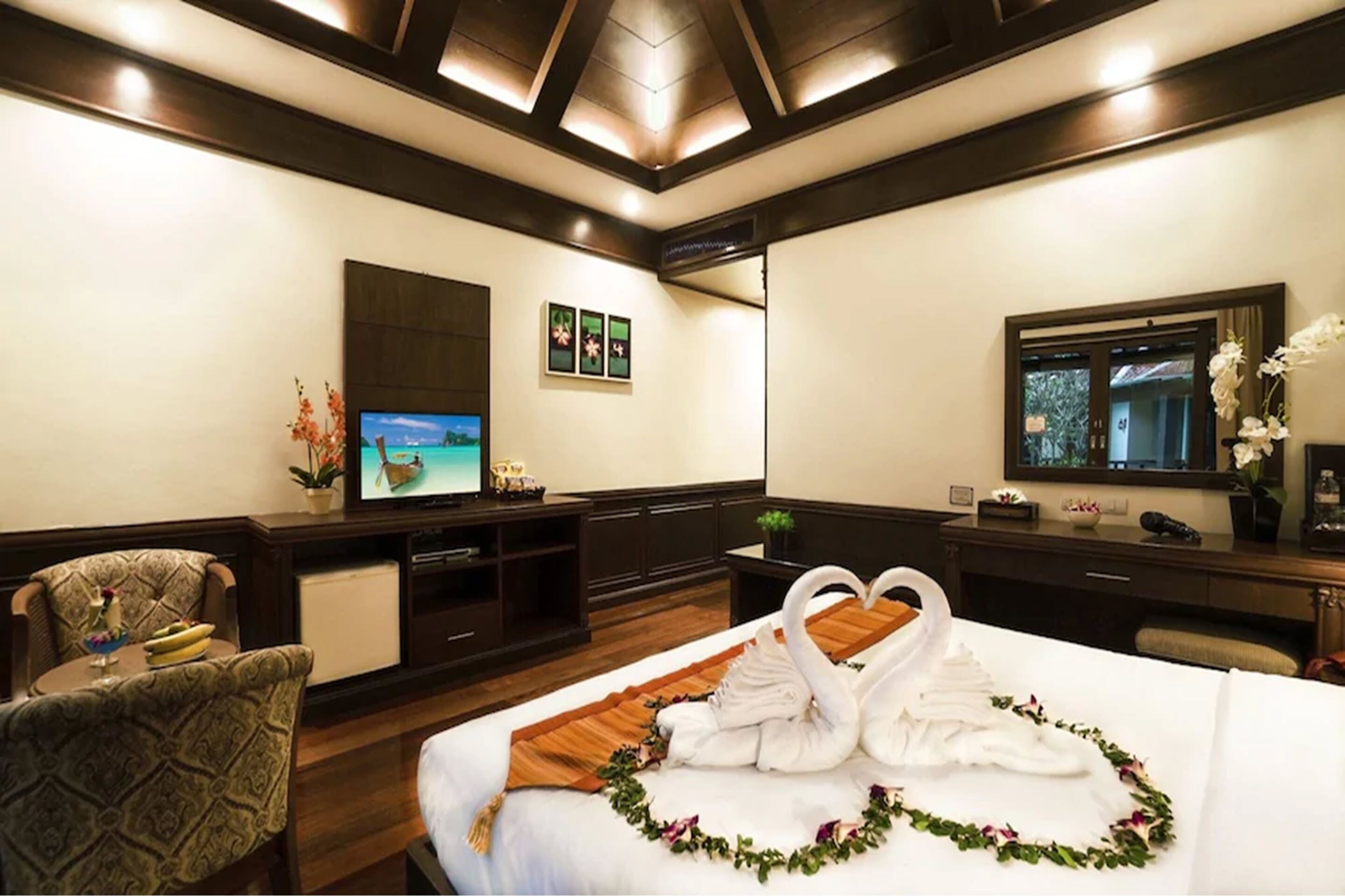 Pool Villa | Premium bedding, minibar, in-room safe, blackout curtains