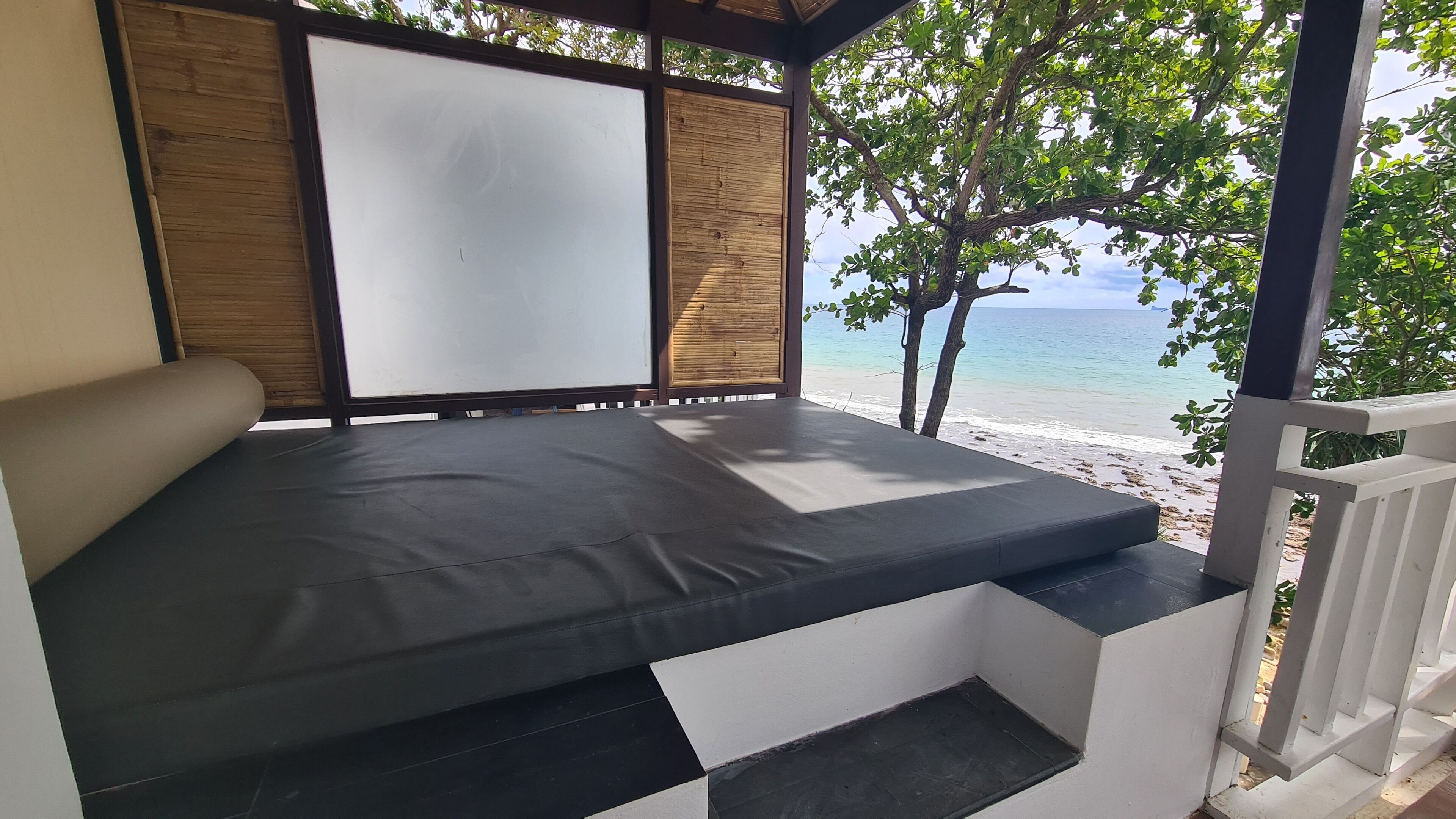 premium villa, 1 king bed, ocean view | balcony