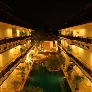 Courtyard - Gassan Lake City Golf Club Resort Lamphun (LAMPHUN)
