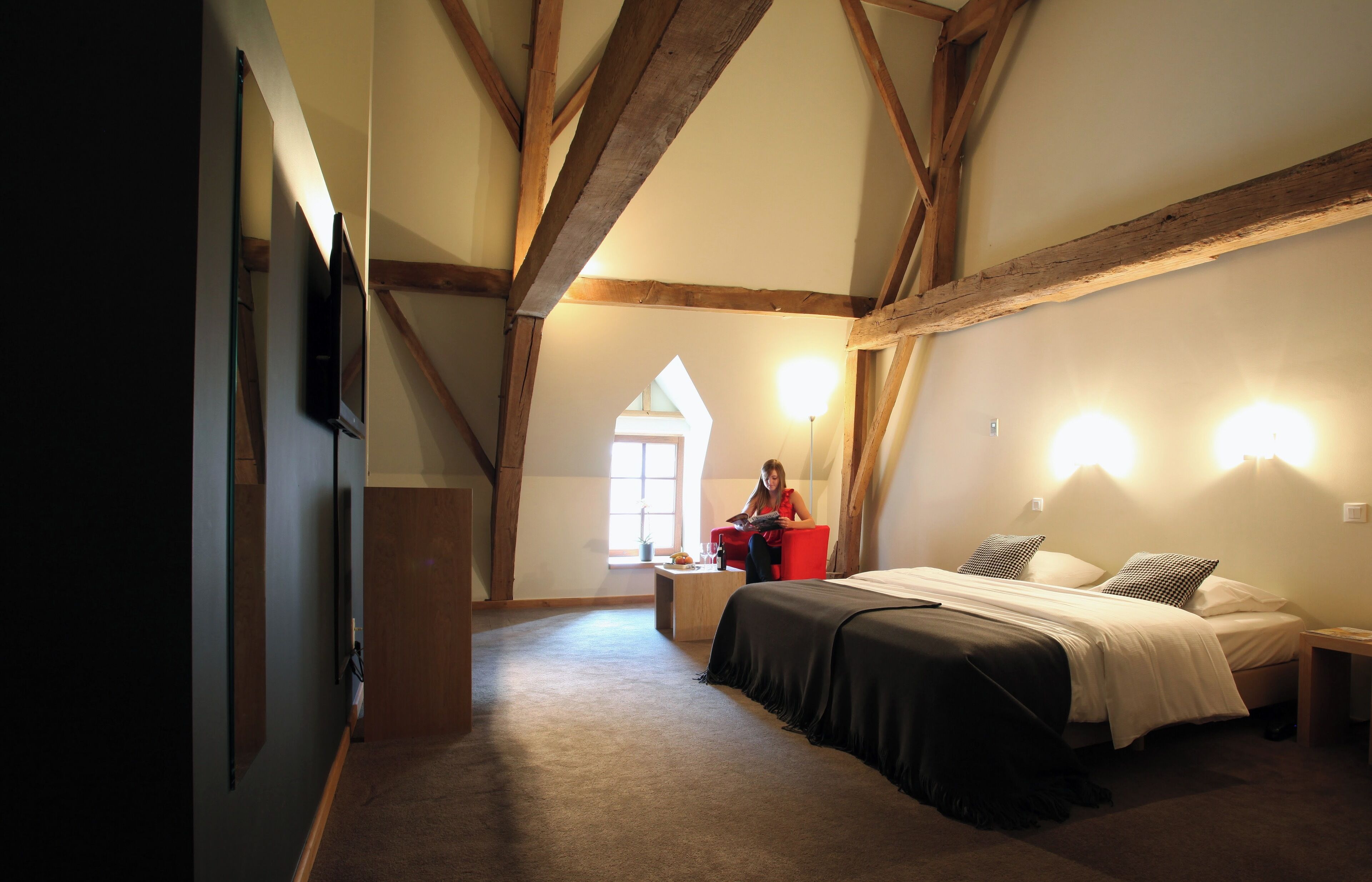 1 bedroom, desk, iron/ironing board, free wifi