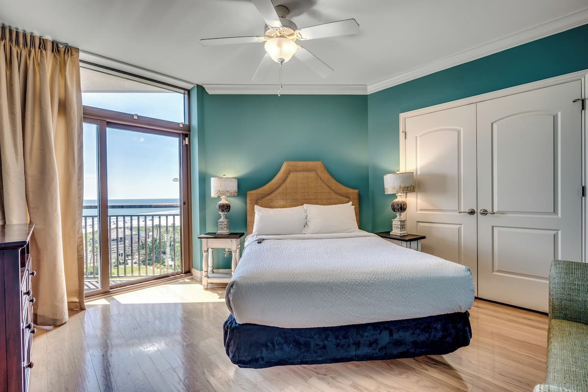 619 Palmetto OF 4BR Luxury Condo | 1 bedroom, in-room safe, individually decorated, individually furnished