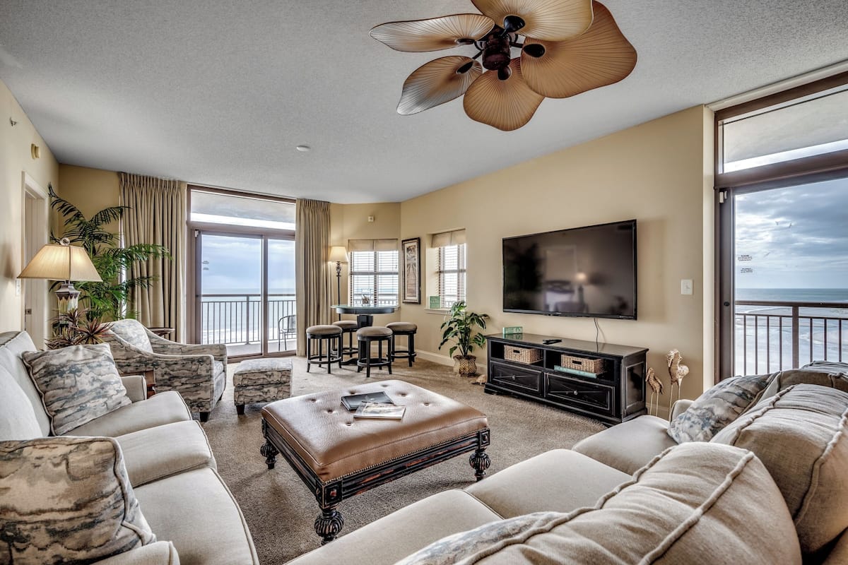 819 Palmetto OF 4BR Luxury Condo | Living area | 48-inch flat-screen TV with cable channels, TV