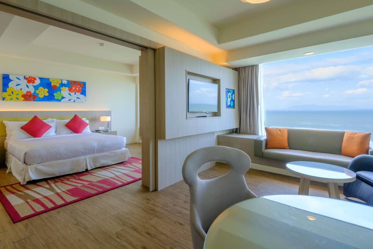 Superior Suite, 1 King Bed, Ocean View | 1 bedroom, minibar, in-room safe, blackout curtains