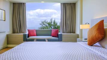 1 bedroom, minibar, in-room safe, blackout drapes