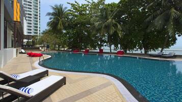 Outdoor pool, sun loungers