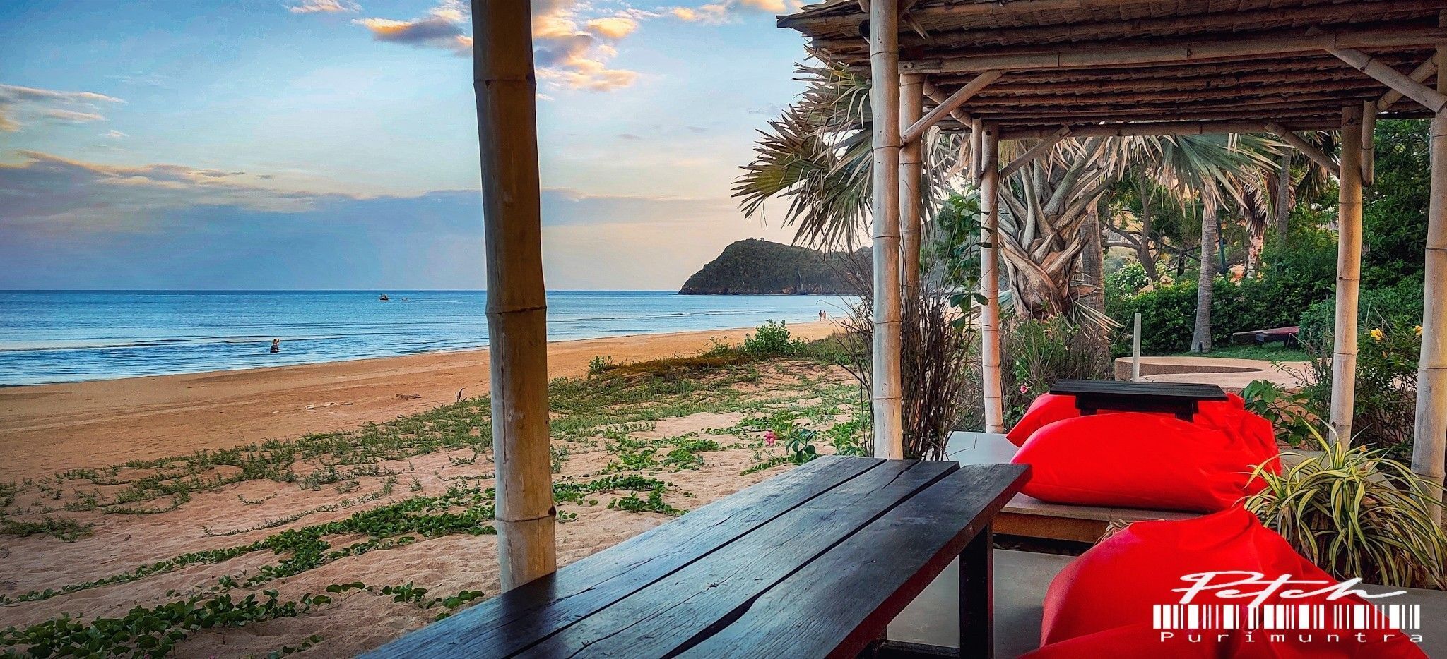 breakfast, lunch, dinner served; thai cuisine