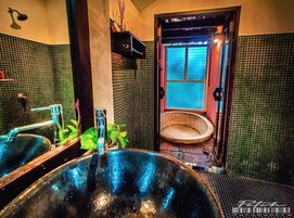 Villa, Sea View | Bathroom | Shower, rainfall showerhead, free toiletries, hair dryer