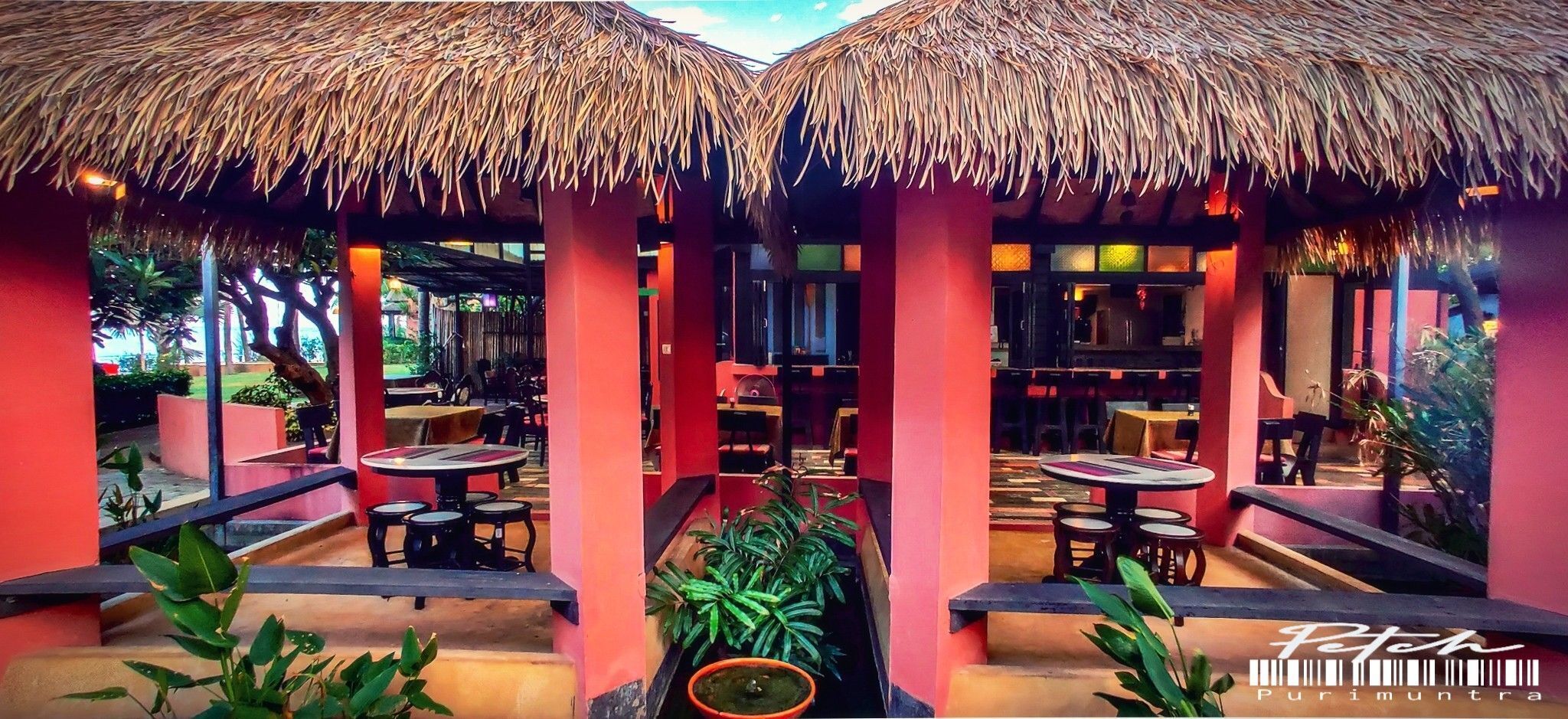 breakfast, lunch, dinner served; thai cuisine