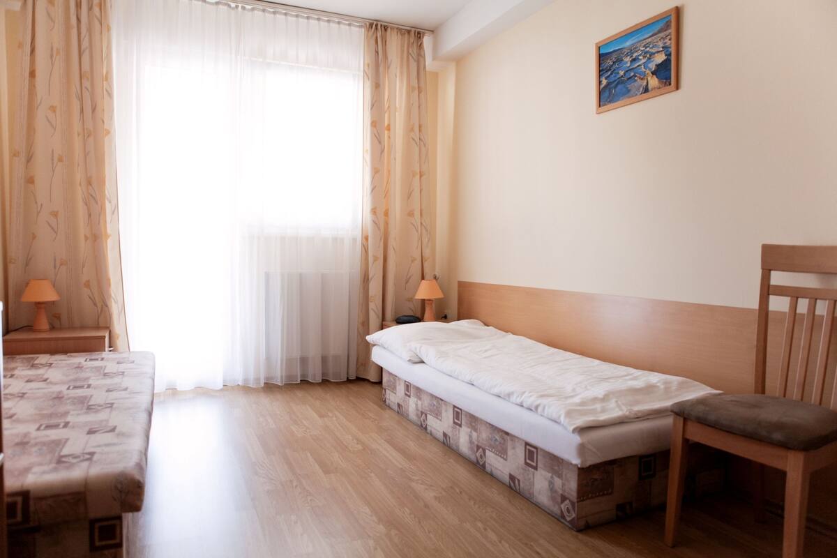 Desk, iron/ironing board, rollaway beds, free WiFi