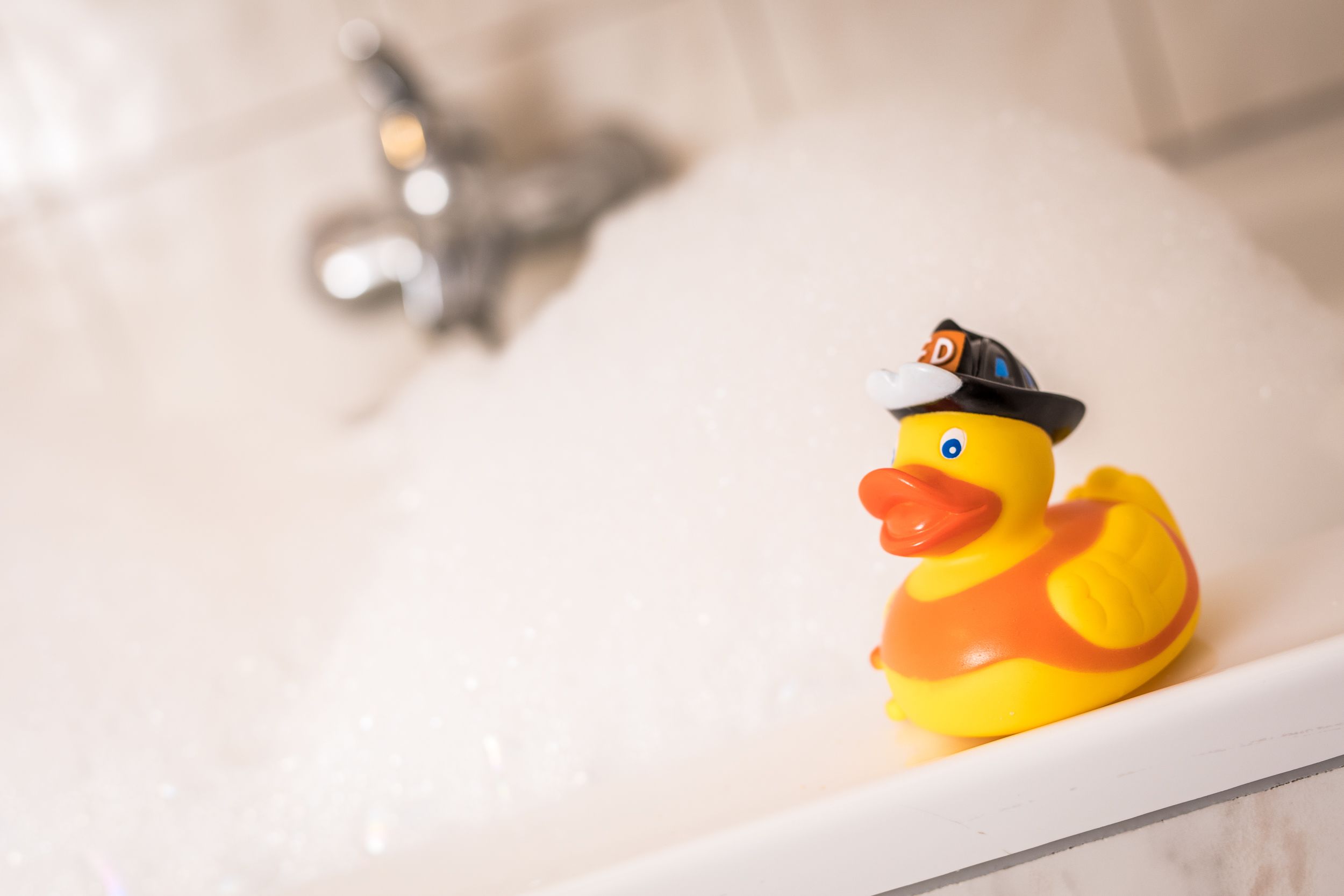 deep-soaking bathtub