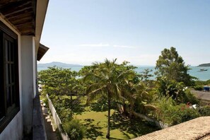 Standard Single Room | Select Comfort beds, in-room safe, free cots/infant beds, free WiFi - Maratea Mare (Florianópolis)