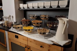 Dagelijks ontbijtbuffet (toeslag)