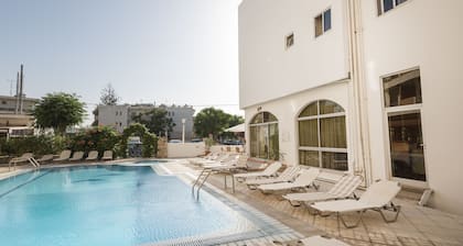 Captain's Hotel
