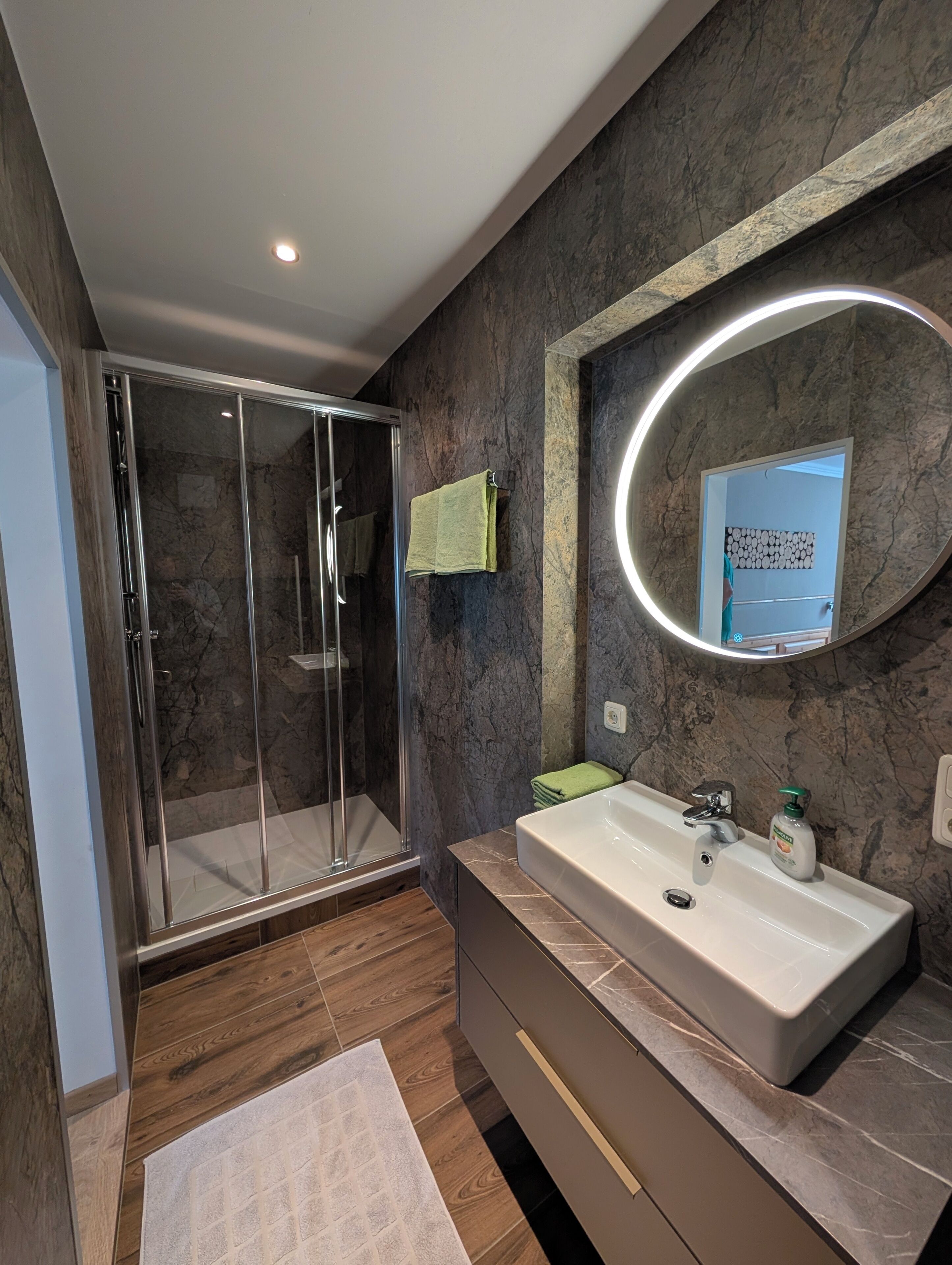 Familienstudio | Badezimmer | Haartrockner, Handtücher