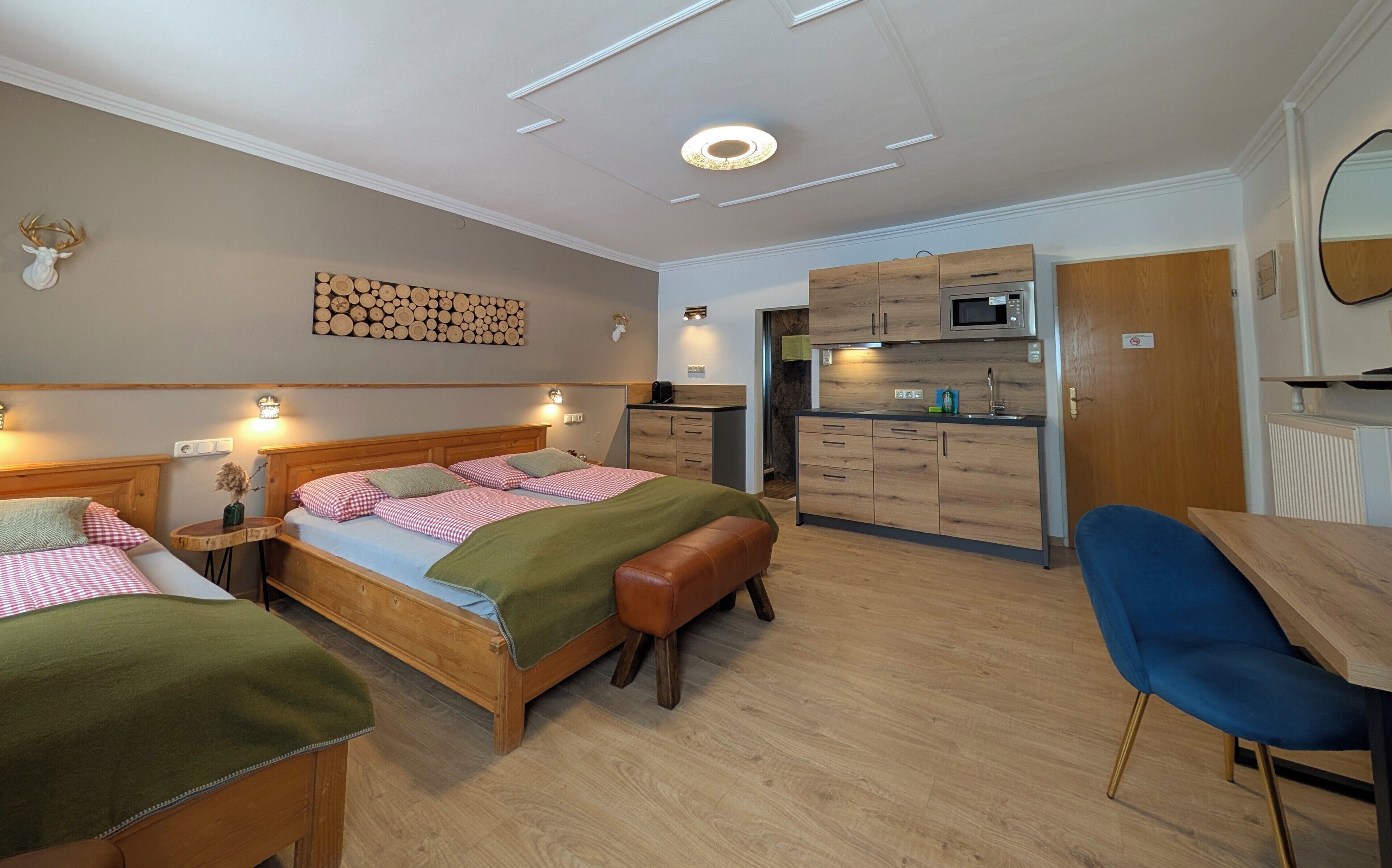 Family Studio | Living area | Flat-screen TV