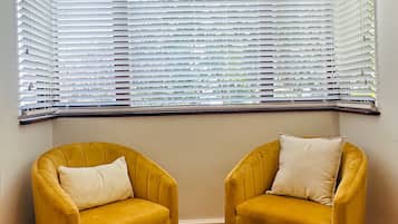 Deluxe Suite, Multiple Beds | Minibar, in-room safe, individually decorated, individually furnished