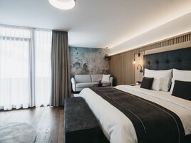 Ropa de cama hipoalergénica y minibar