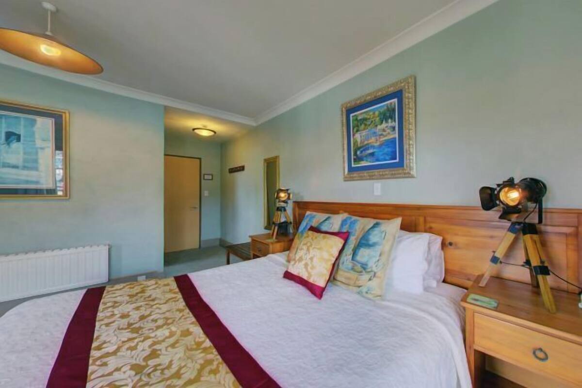 Premium bedding, pillow-top beds, in-room safe, blackout curtains