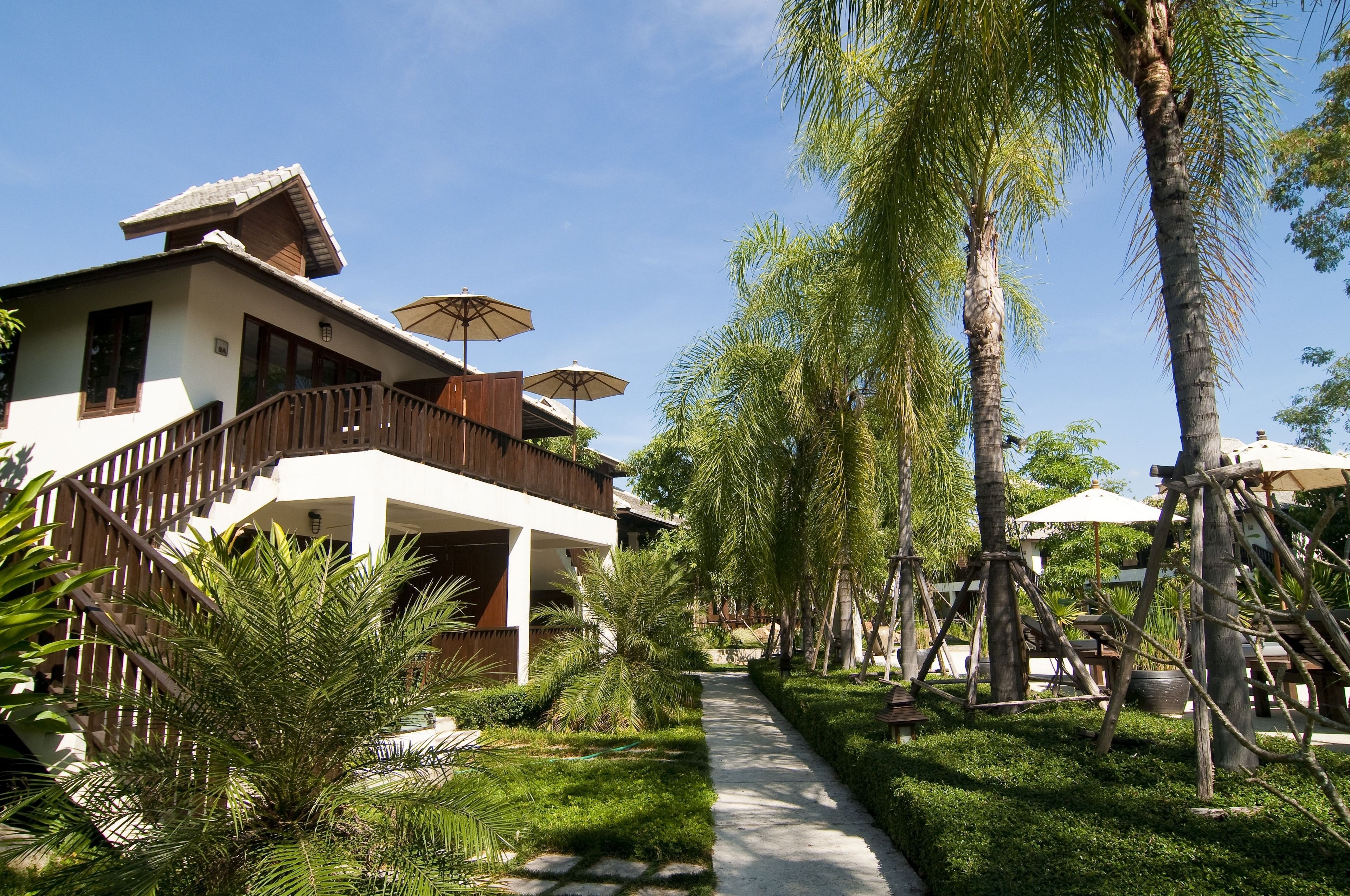 المنشأة من الخارج