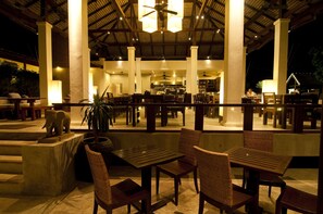 Bar (on property) - The Quarter Hotel (Pai)