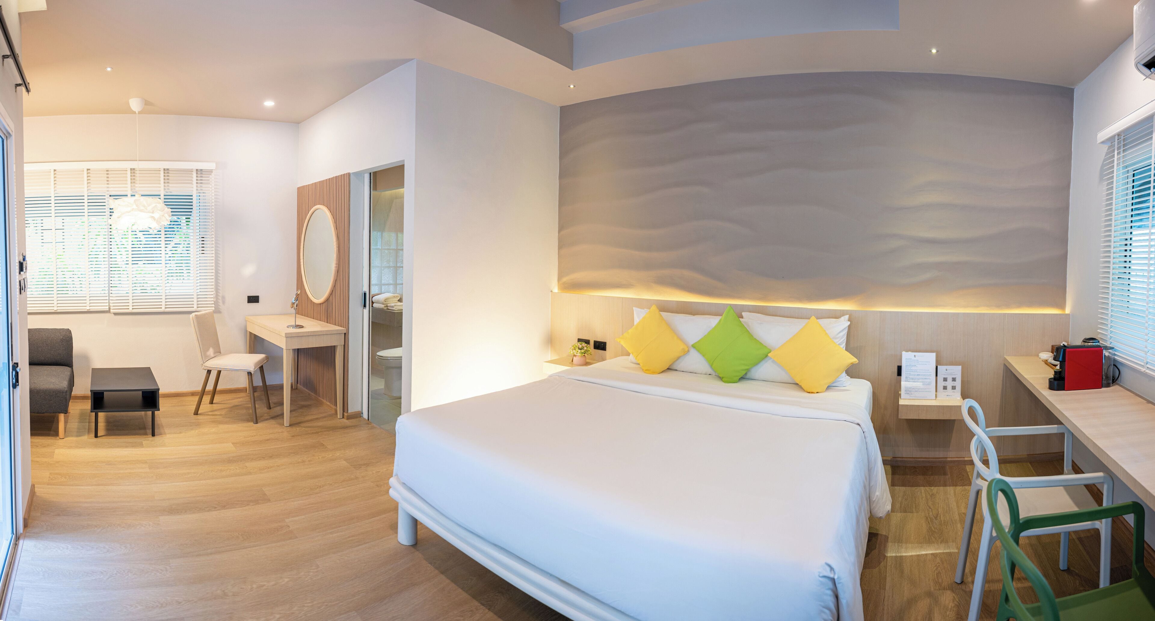 Schreibtisch, Bettwäsche