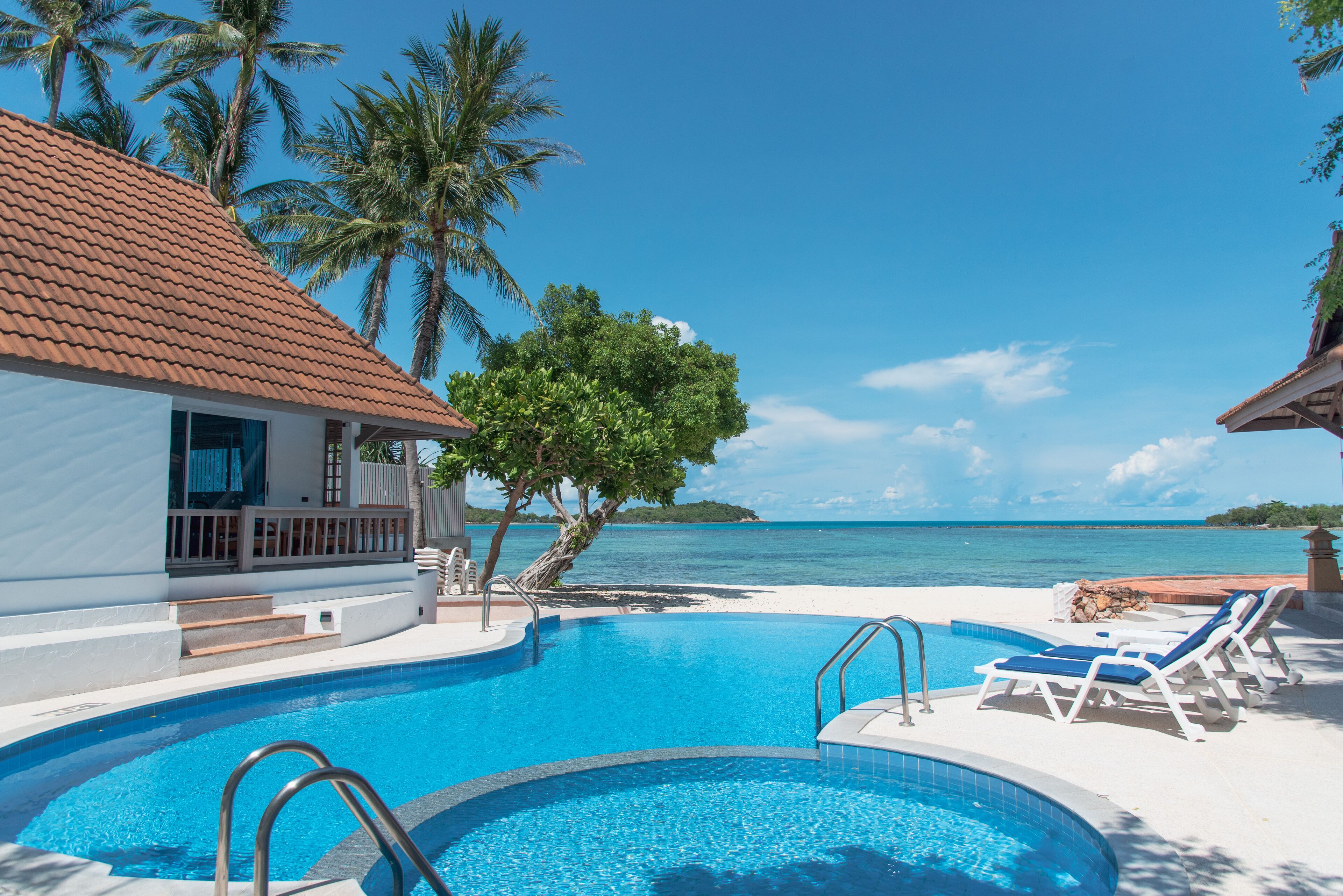 Signature Villa, 1 King Bed, Sea View | Terrace/patio