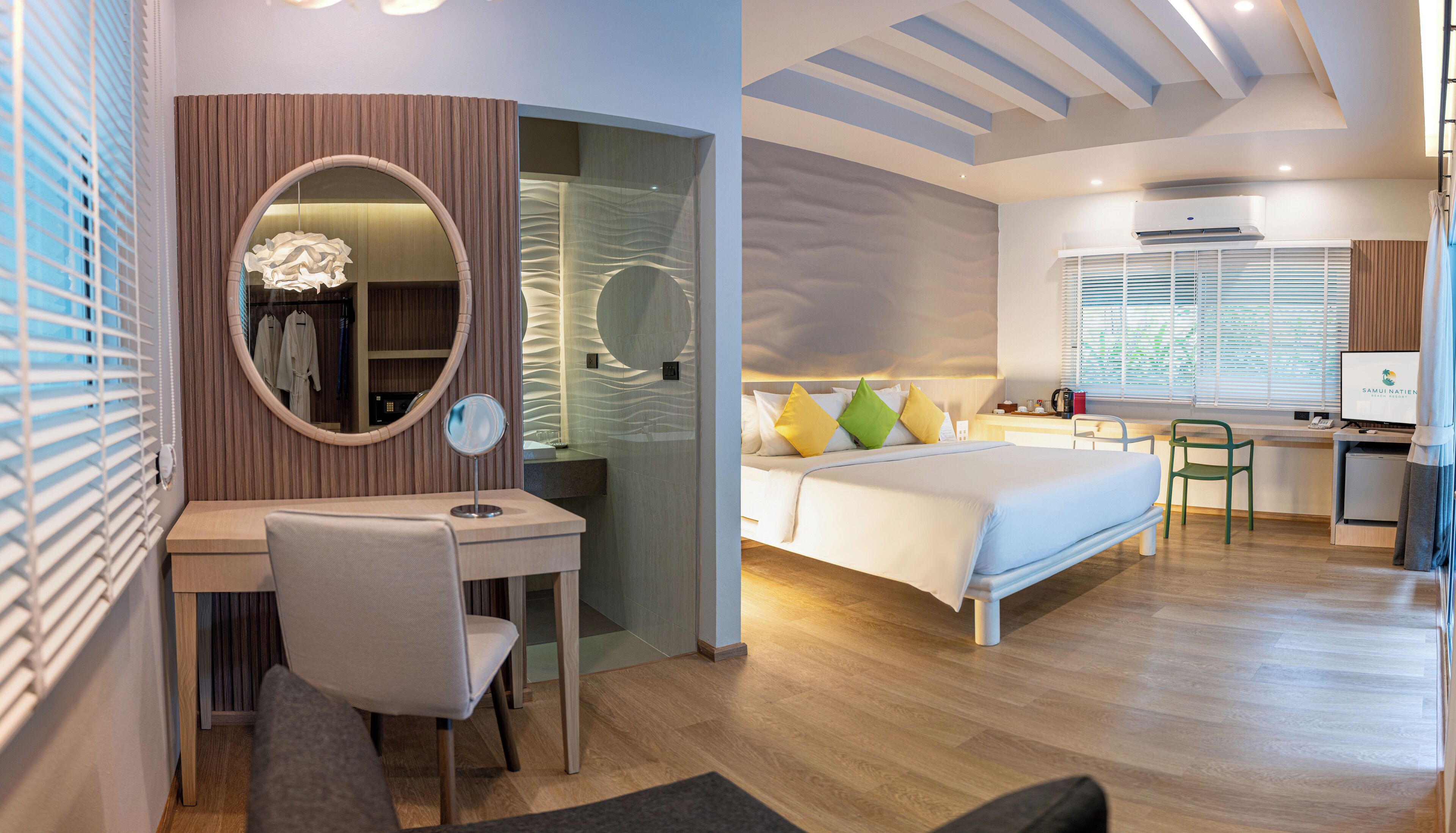 Työpöytä, vuodevaatteet