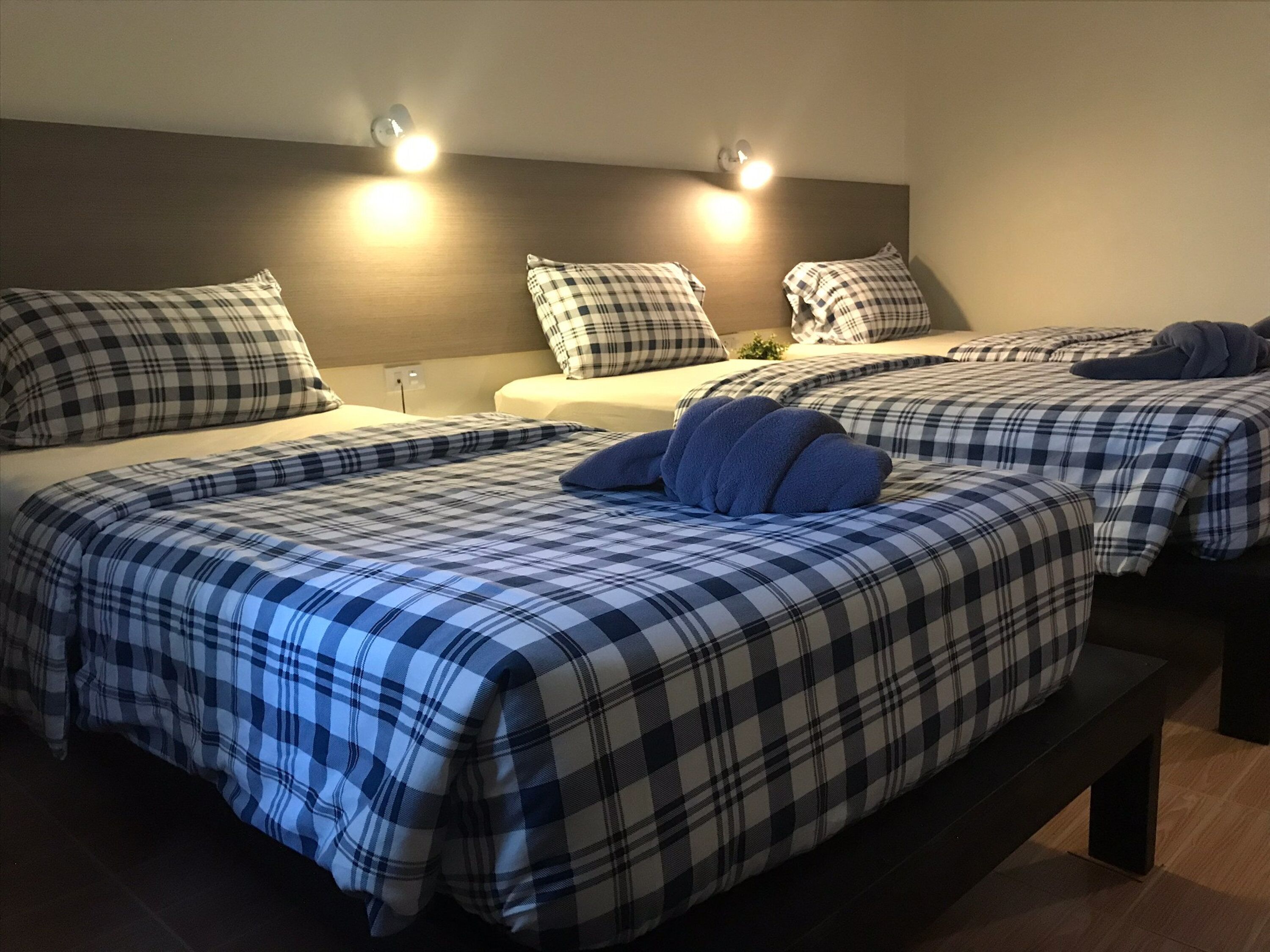 Deluxe Triple | In-room safe, desk, free WiFi, bed sheets