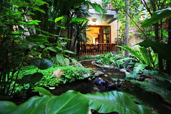 Suite, 2 Bedrooms, Jetted Tub | View from property